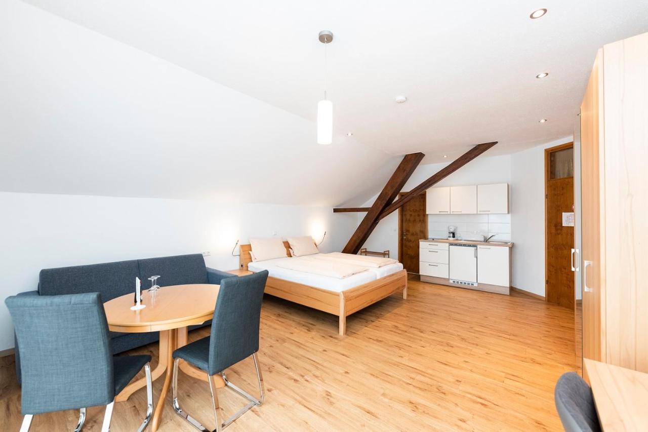 Weingut Und Gastehof Borst Hotel Nordheim am Main Kültér fotó